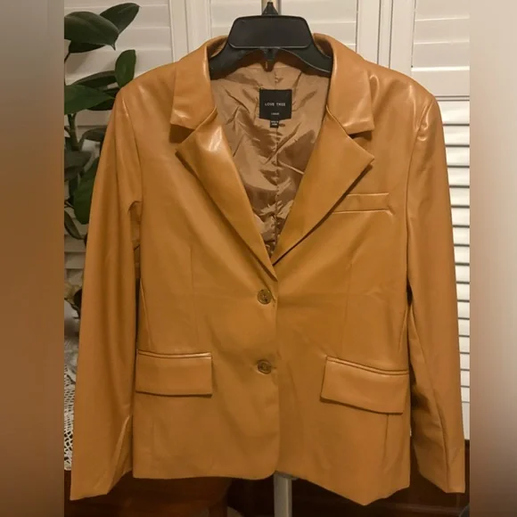 Love Tree cognac vegan leather blazer- Size L cozy Fall look
❤️offers - Picture 1 of 8
